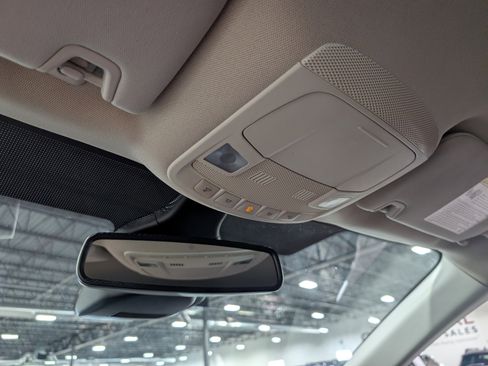 Used 2022 Ford Edge SEL image 22