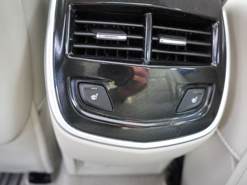 Used 2017 Cadillac XTS Luxury w/ Driver Awareness Package image 19