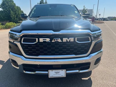 Used 2025 RAM 1500 Big Horn AWD/4WD image 8