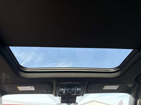 New 2026 GMC Yukon XL Denali Ultimate image 22