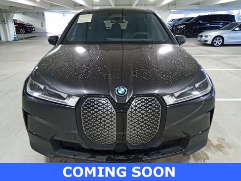 Used 2023 BMW iX xDrive50 w/ Convenience Package image 3