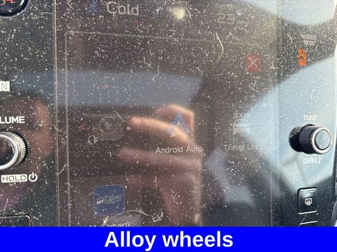 Used 2025 Subaru Outback Onyx Edition image 23