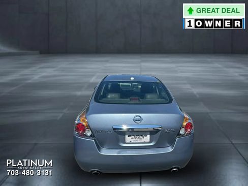 Used 2010 Nissan Altima 2.5 SL w/ SL Pkg FWD image 2