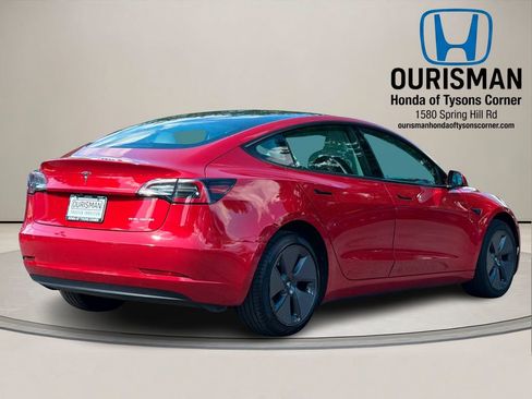 Used 2022 Tesla Model 3 Long Range AWD/4WD image 3