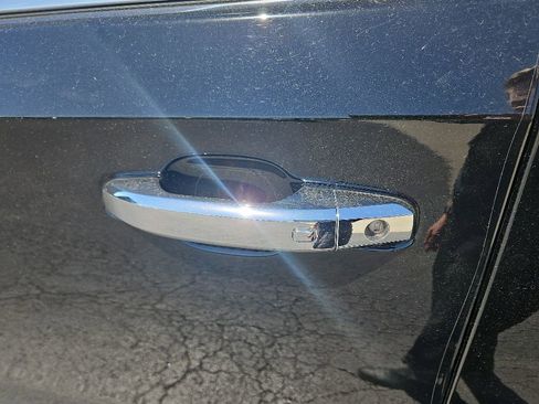 Used 2024 GMC Sierra 1500 Denali AWD/4WD image 14