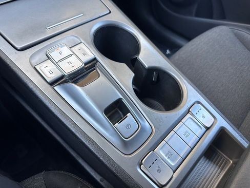Used 2023 Hyundai Kona SE image 20