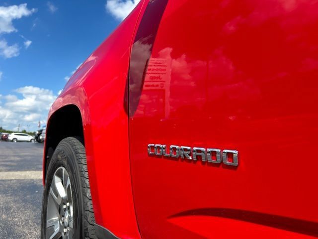 Used 2016 Chevrolet Colorado Z71 AWD/4WD image 16
