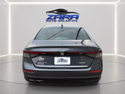 Used 2023 Honda Accord EX-L image 6
