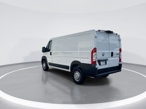 Used 2025 RAM ProMaster 2500 w/ Convenience Group FWD image 7