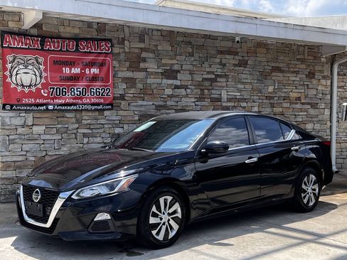 Used 2020 Nissan Altima 2.5 S FWD image 2