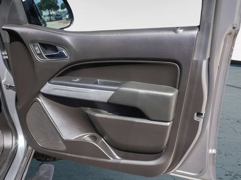 Used 2019 Chevrolet Colorado ZR2 AWD/4WD image 30