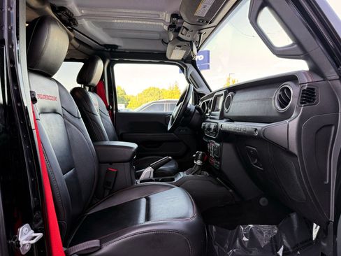 Used 2020 Jeep Wrangler Unlimited Rubicon w/ Quick Order Package 28Y Recon AWD/4WD image 30