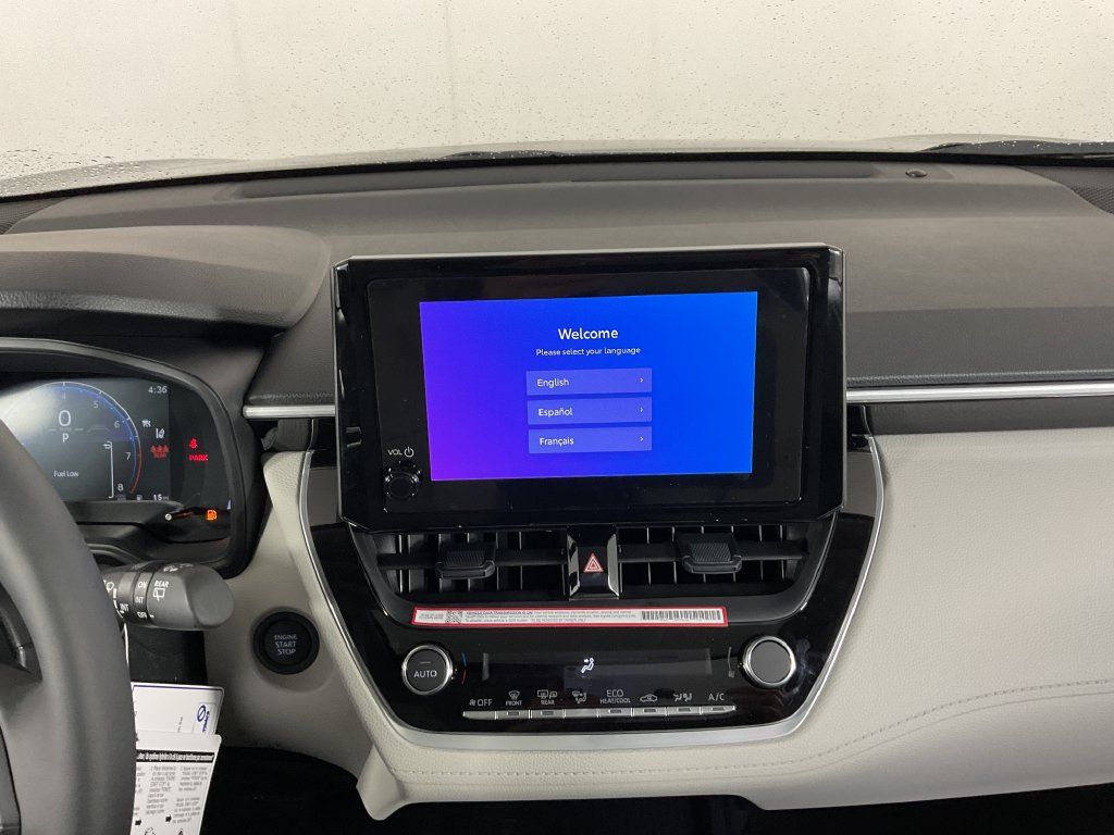 New 2026 Toyota Corolla Cross LE w/ Moonroof Package AWD/4WD image 11