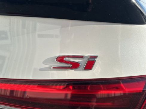 Certified 2022 Honda Civic Si image 8