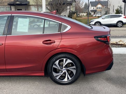 Used 2020 Subaru Legacy Premium image 4