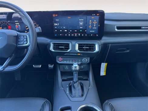 Used 2024 Ford Mustang GT Premium image 11