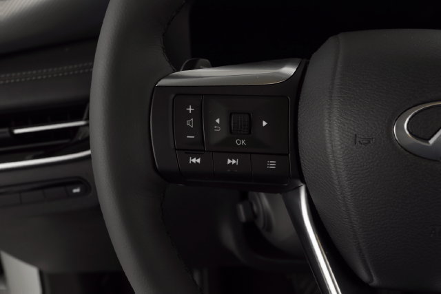 Used 2023 INFINITI QX60 Luxe AWD/4WD image 29