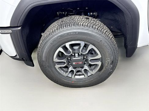 New 2026 GMC Sierra 3500 Pro AWD/4WD image 21