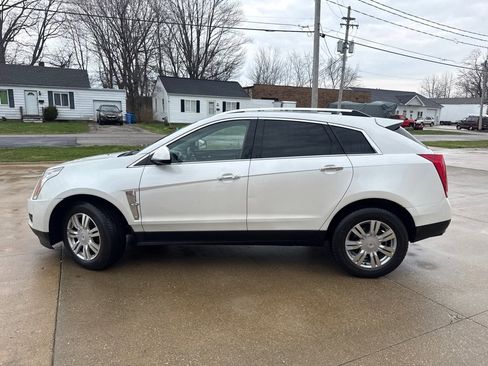 Used 2011 Cadillac SRX Luxury image 5