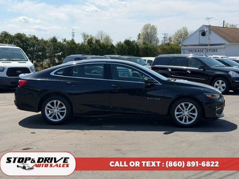 Used 2017 Chevrolet Malibu LT FWD image 6