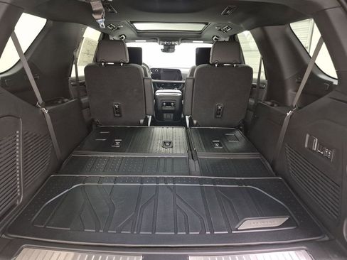 New 2026 Chevrolet Tahoe Premier image 37