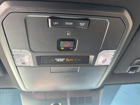 Used 2024 Toyota Tacoma SR image 14