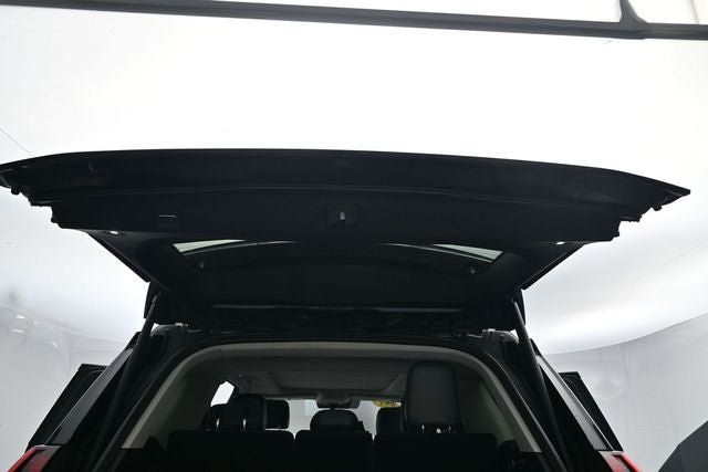 Used 2025 Ford Expedition Active AWD/4WD image 25