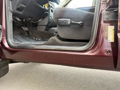 Used 2005 Dodge Ram 3500 Truck SLT w/ Trailer Tow Group AWD/4WD image 18