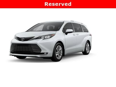 New 2026 Toyota Sienna Limited