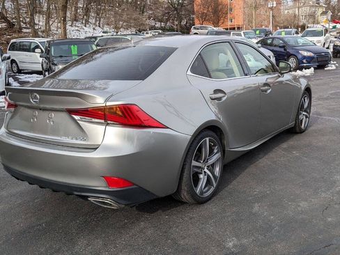 Used 2018 Lexus IS 300 AWD w/ Comfort Package image 11