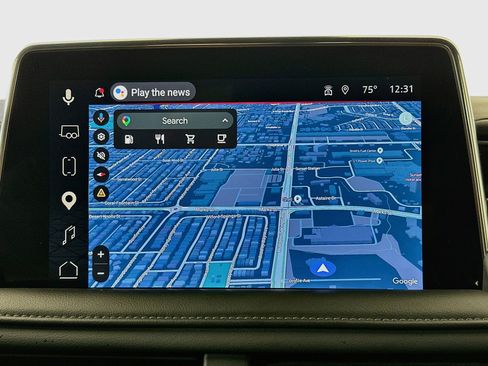 Used 2023 GMC Yukon SLE w/ Gmc Pro Safety Plus Package RWD image 22