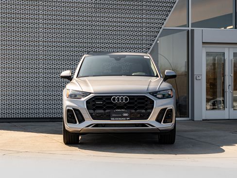 Certified 2023 Audi Q5 2.0T Premium Plus AWD/4WD image 36