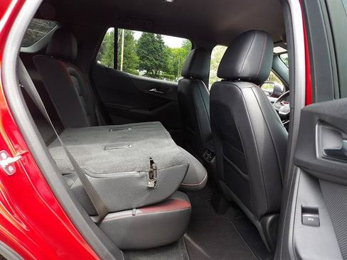 Certified 2025 Chevrolet Equinox RS w/ Safety and Technology Package AWD/4WD image 40