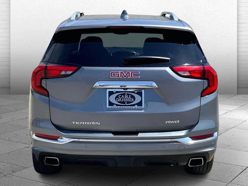 Used 2019 GMC Terrain Denali w/ Comfort Package image 3