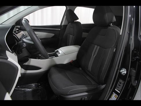 Certified 2024 Hyundai Tucson SEL AWD/4WD image 5