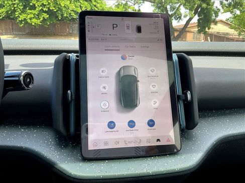 New 2026 Volvo EX30 Ultra w/ Climate Package image 22