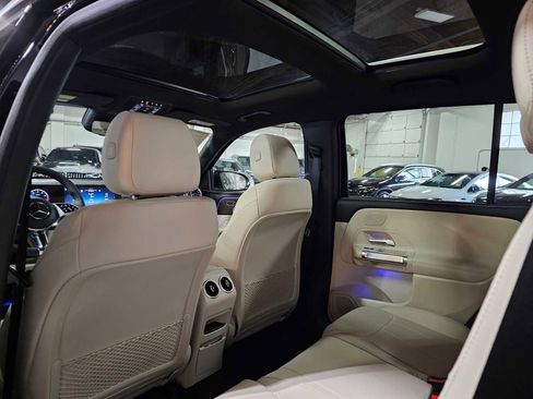 New 2026 Mercedes-Benz GLB 250 4MATIC image 20
