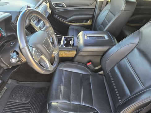 Used 2017 GMC Yukon Denali w/ Open Road Package image 11