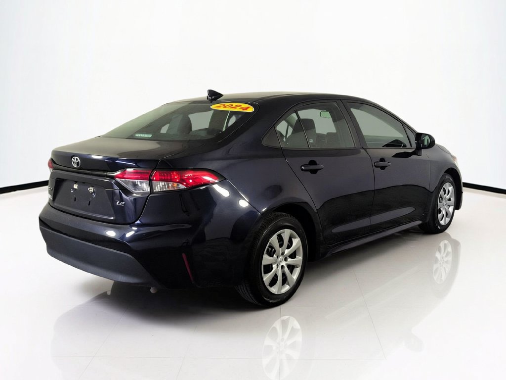 Used 2024 Toyota Corolla LE FWD image 6