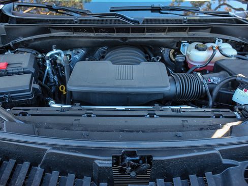 Used 2025 Cadillac Escalade Premium Luxury Platinum w/ LPO, Floor Liner Package image 27