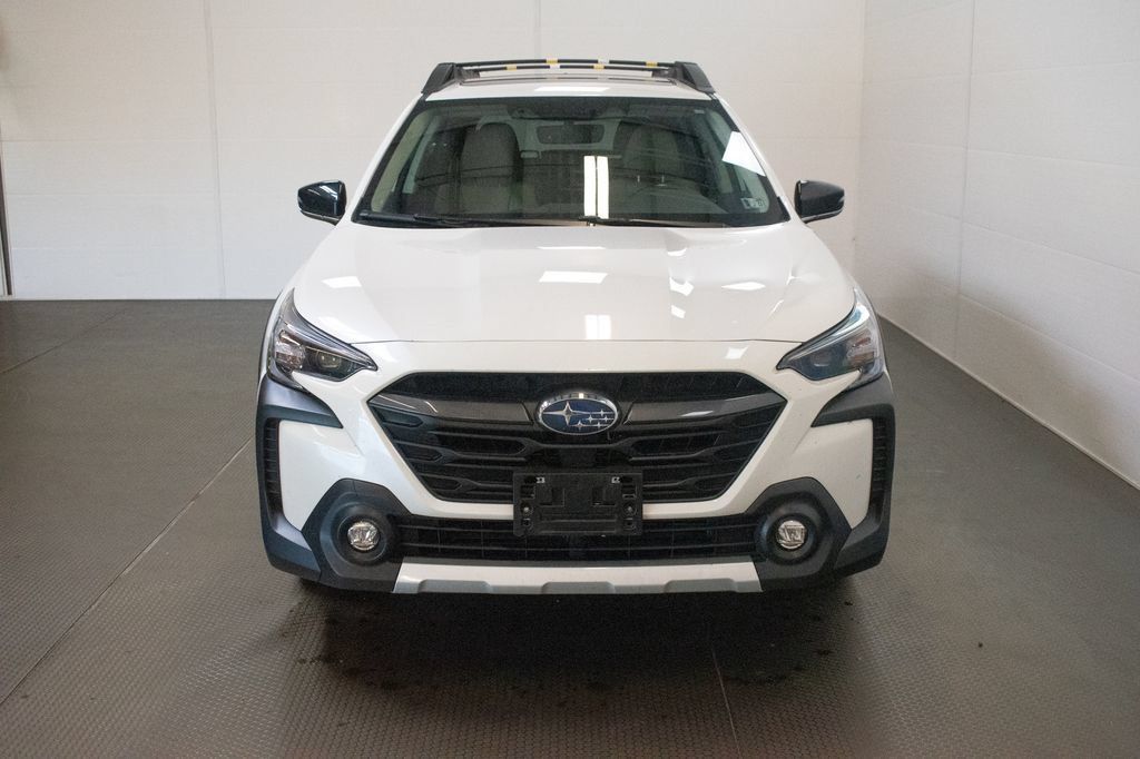 Used 2024 Subaru Outback Limited XT AWD/4WD image 2