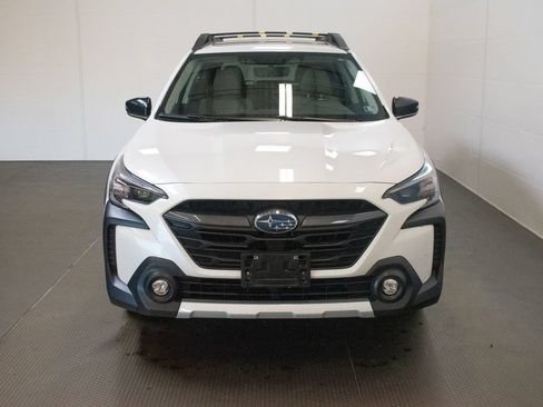 Used 2024 Subaru Outback Limited XT AWD/4WD image 2