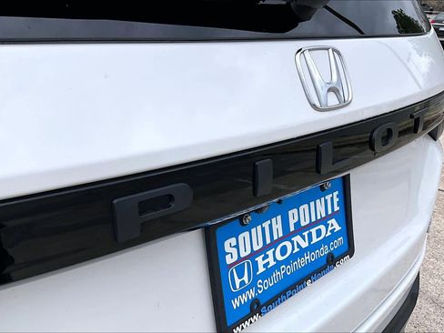 Used 2023 Honda Pilot Elite image 31