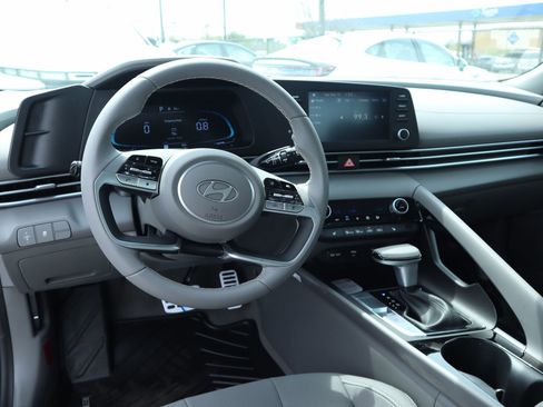 New 2026 Hyundai Elantra SEL Sport Premium FWD image 2