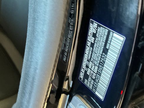 Used 2025 Mercedes-Benz CLA 250 image 29