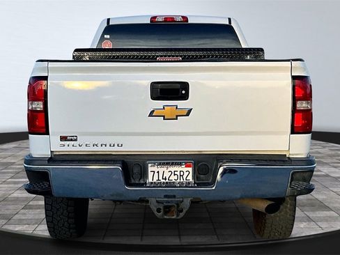 Used 2019 Chevrolet Silverado 3500 W/T image 4