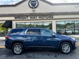 Used 2023 Chevrolet Traverse LT image 2