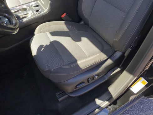 Used 2018 Chevrolet Traverse LT image 22