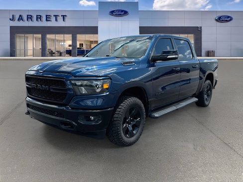 Used 2022 RAM 1500 Big Horn AWD/4WD image 3
