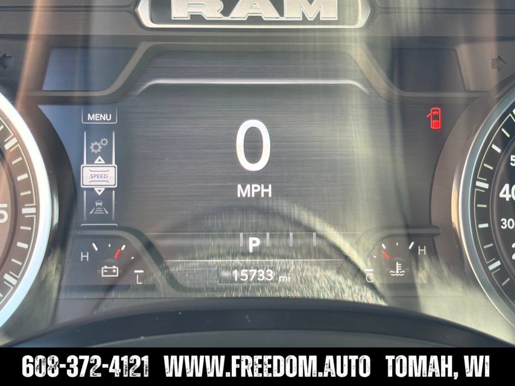 Used 2025 RAM 1500 Big Horn AWD/4WD image 16